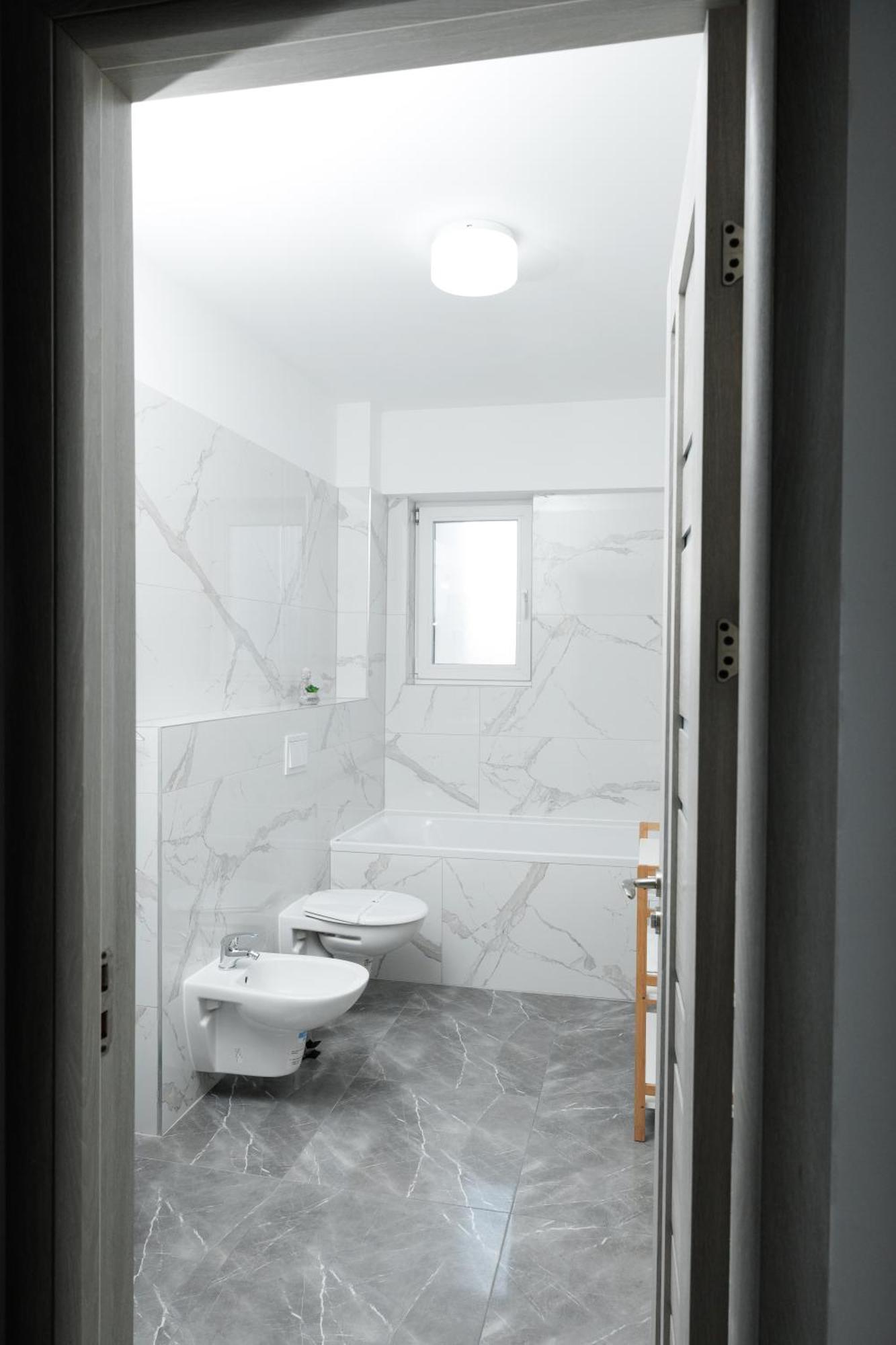 Cozy Aparthotel K Suceava Buitenkant foto